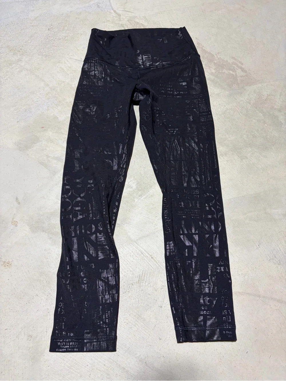 Lululemon Wunder under Black High-Rise Crop Leggings manifesto 4